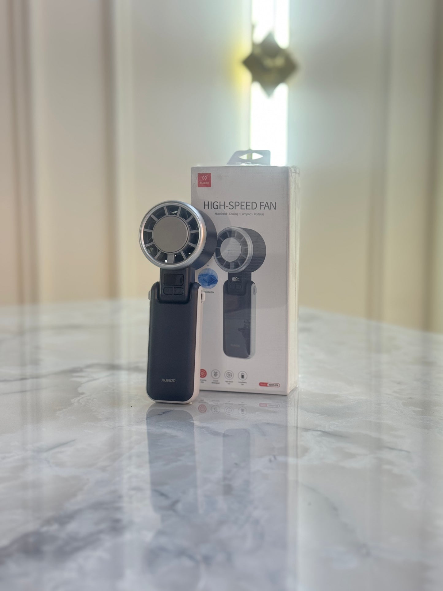 "Portable High-Speed Bladeless Fan with Central Compressor | Rechargeable Handheld Cooling Device"