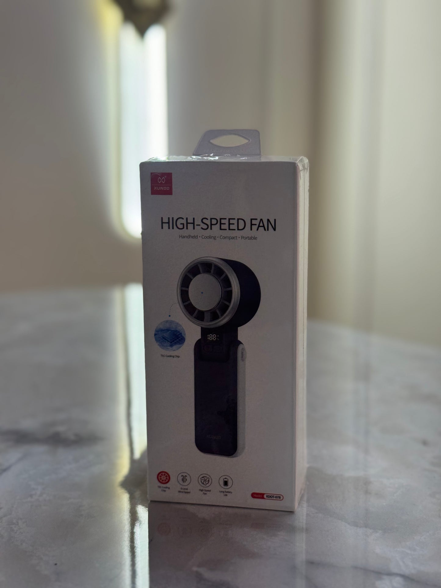 "Portable High-Speed Bladeless Fan with Central Compressor | Rechargeable Handheld Cooling Device"