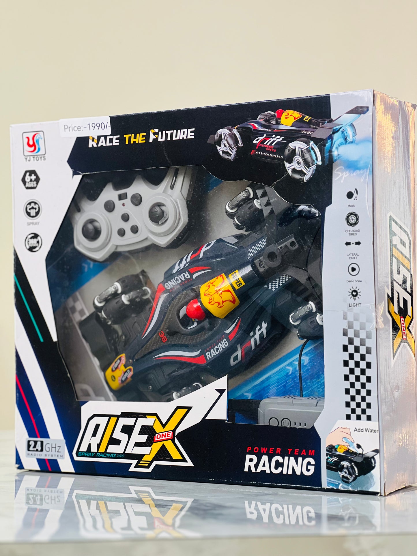 RISEX Drift Spray RC Car – Remote Control Stunt Racing with Lights, Music & Water Mist Effects (2.4GHz)