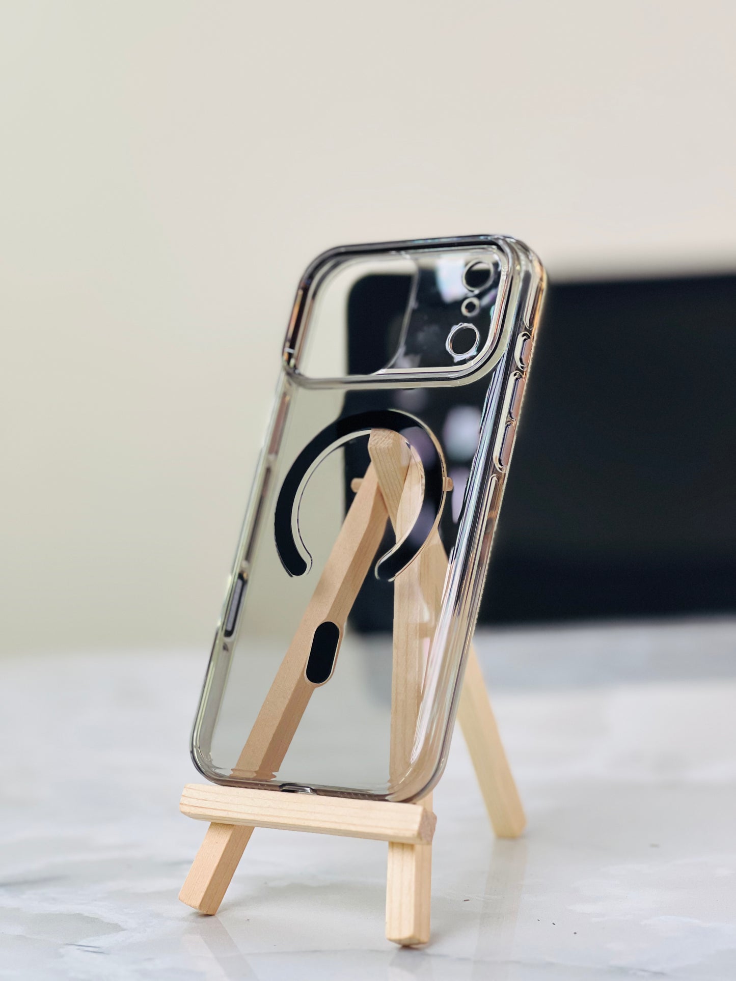 “Premium Clear Protective Cover for iPhone 17 Pro Max”