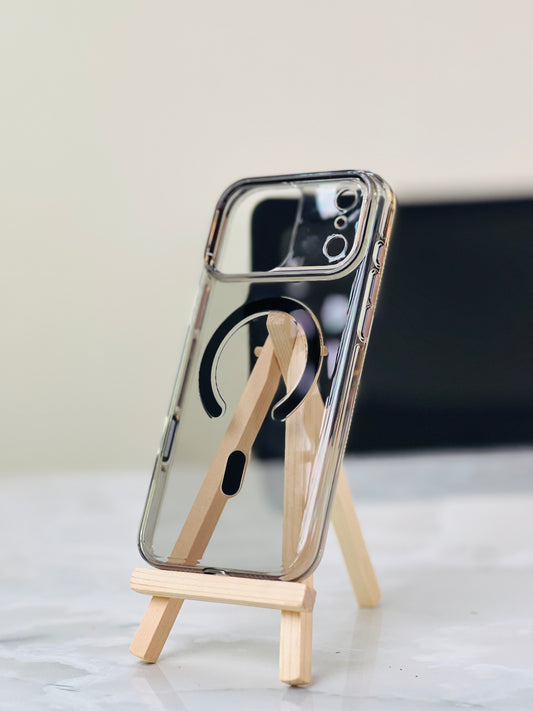 “Premium Clear Protective Cover for iPhone 17 Pro Max”