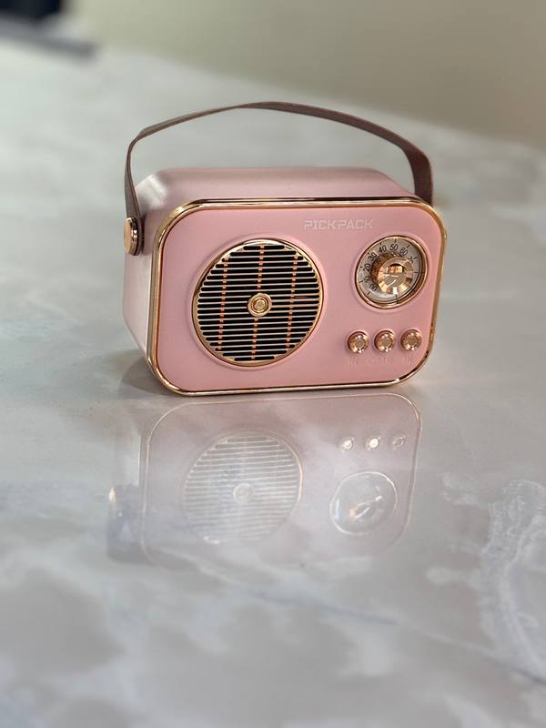 Vintage Pink Portable Bluetooth Speaker – Retro Mini Radio Design with Handle