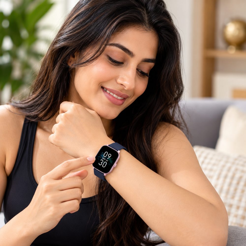 Noise ColorFit Icon Plus Smartwatch with Bluetooth Calling, 1.69 Inch Touchscreen, AI Voice Assistant, Blood Oxygen Monitor, Camera Control and Built-in Games — photo 3